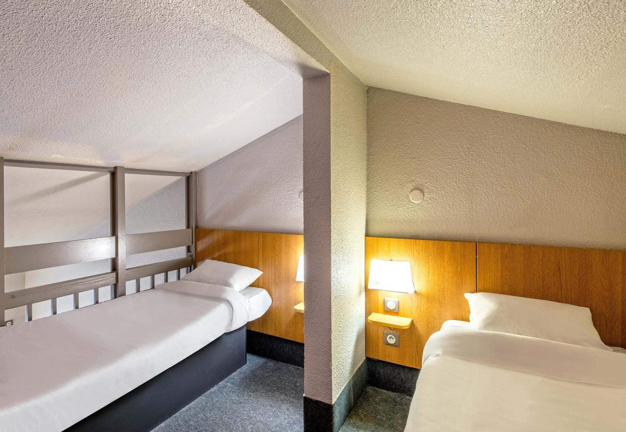B&B Hotel Brest Kergaradec Aeroport Gouesnou Екстериор снимка